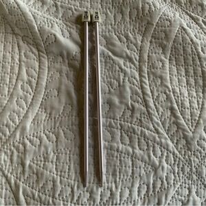 Susan Bates Pink Aluminum Knitting Needles 10 US 6mm